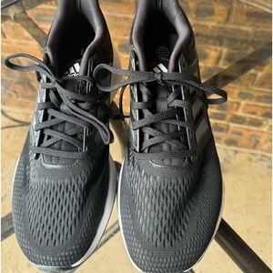 Like new condition men’s Adidas sneakers